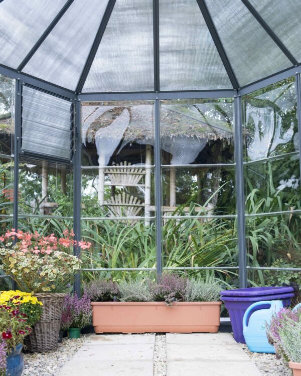 Oasis Aluminium Frame 8ft Hexagonal Polycarbonate Grey Greenhouse - Canopia by Palram - Image 4