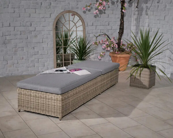 Wentworth Rattan Deluxe Sunlounger - Image 6